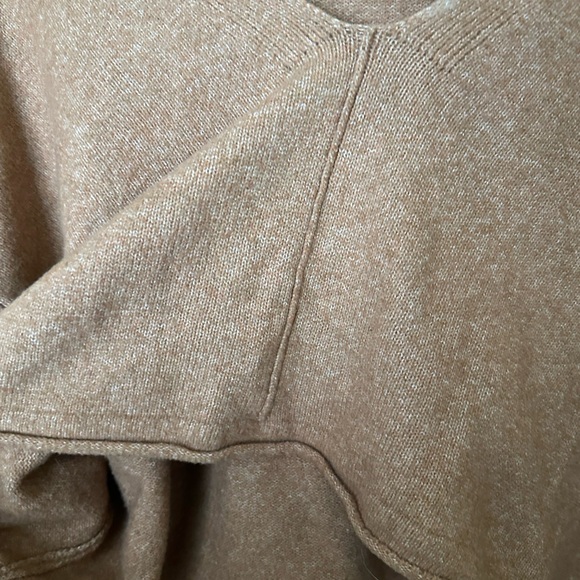 BDG Women's Brown V-Neck Sweater - Picture 3 of 4